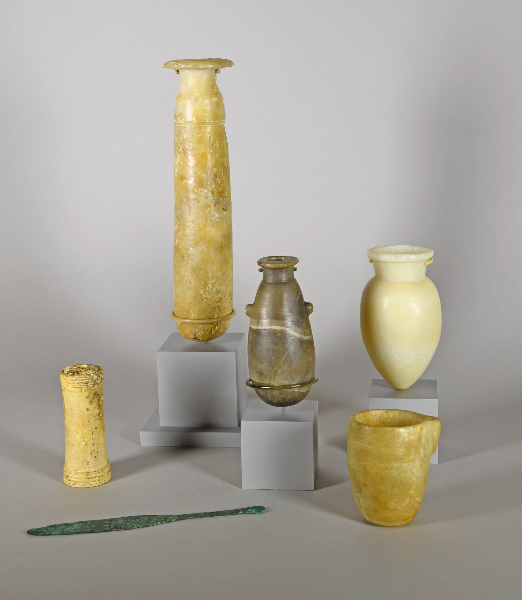 Group shot of cosmetic vessels
