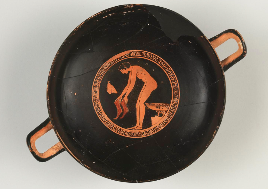 Kylix with a Prostitute Preparing to Bathe, Attributed to Makron 